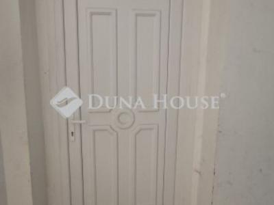 Eladó lakás Pécs