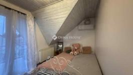 Eladó családi ház Vecsés