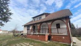Eladó családi ház Gárdony