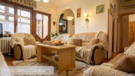 Eladó családi ház Pécs