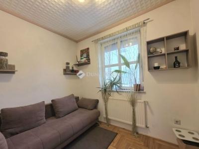 Eladó családi ház Budapest