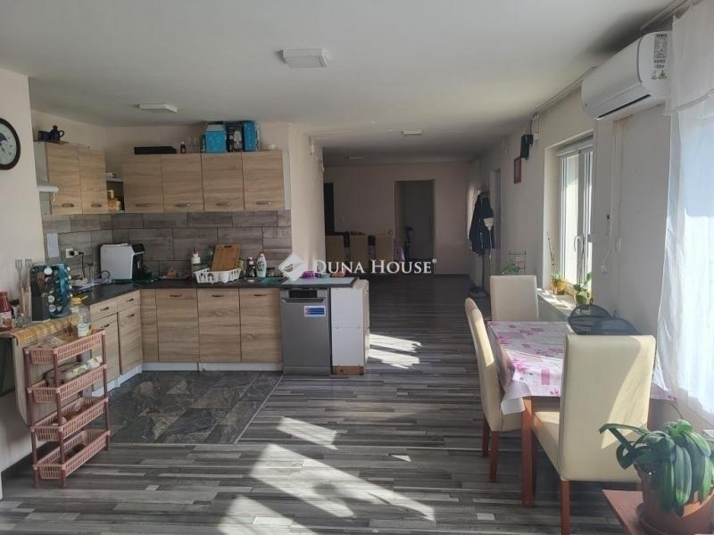 Eladó családi ház Gyál