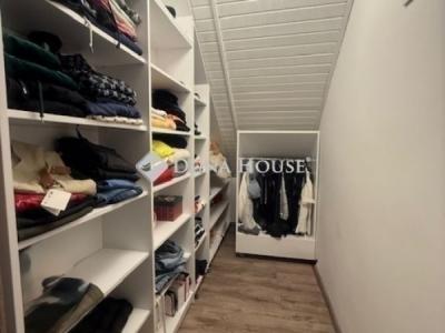 Eladó családi ház Vecsés