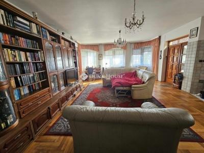 Eladó családi ház Budapest