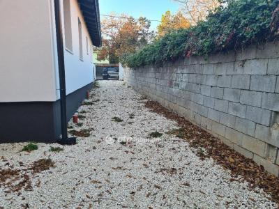 Eladó ikerház Érd