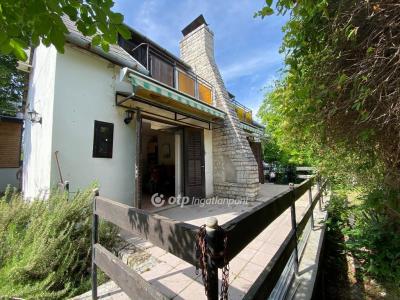 Eladó családi ház Balatonudvari