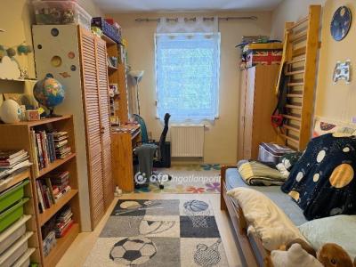 Eladó lakás Székesfehérvár