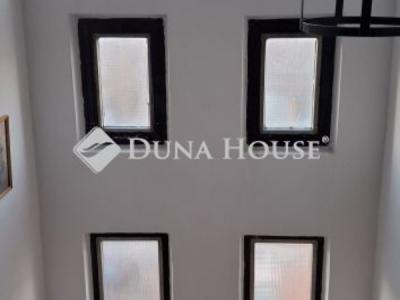 Eladó lakás Pécs