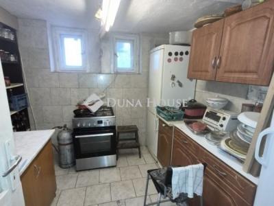 Eladó családi ház Pécs