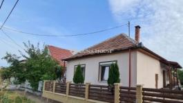 Eladó családi ház Tóalmás