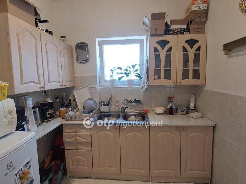 Eladó családi ház Isaszeg