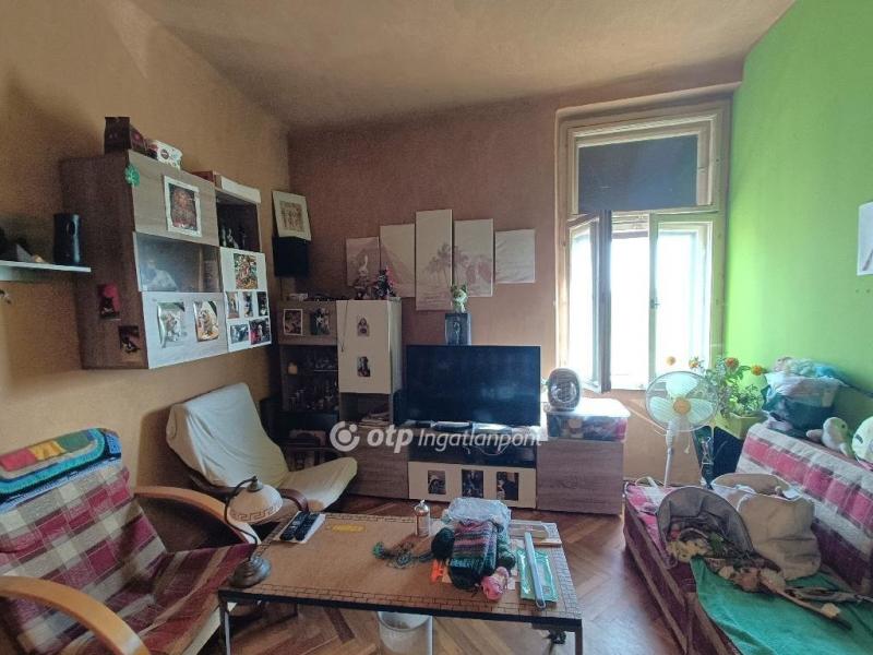 Eladó lakás Budapest