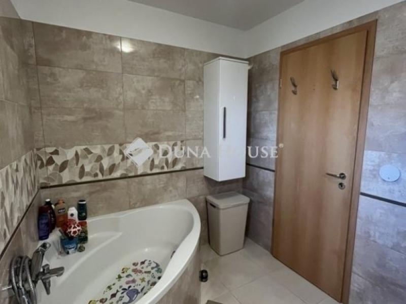 Eladó lakás Kozármisleny