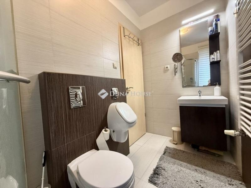 Eladó családi ház Pécs