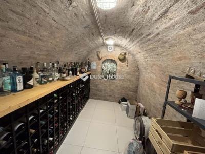 Eladó családi ház Pécs