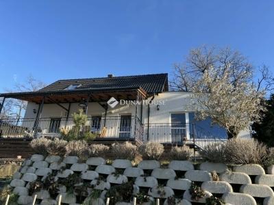 Eladó családi ház Pécs