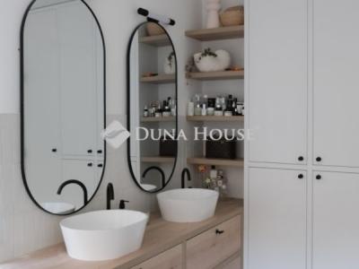 Eladó családi ház Szentendre