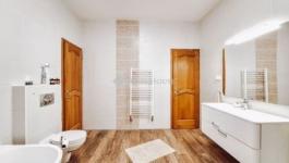 Eladó családi ház Solymár