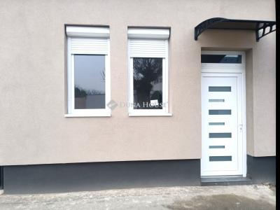 Eladó házrész Gyula