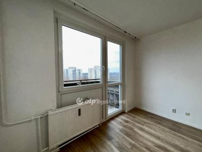 Eladó lakás Debrecen