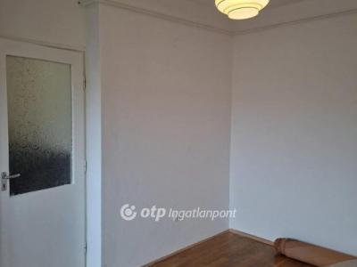 Eladó lakás Hajdúböszörmény