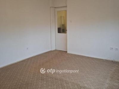 Eladó lakás Hajdúböszörmény