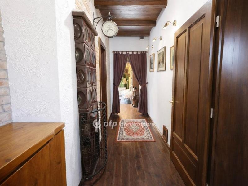 Eladó kastély Monostorpályi