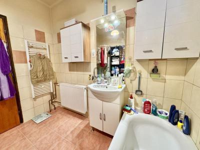 Eladó családi ház Gyál