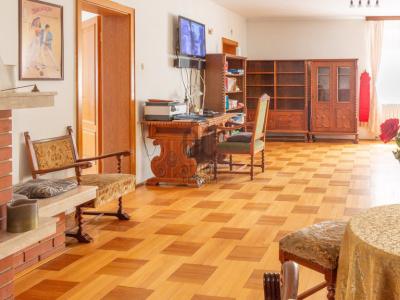 Eladó családi ház Budapest