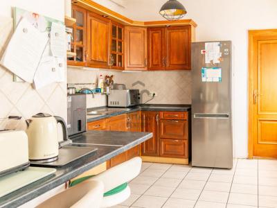 Eladó családi ház Budapest