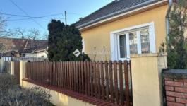 Eladó családi ház Budapest