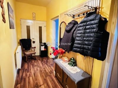 Eladó családi ház Délegyháza