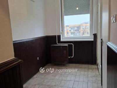 Eladó lakás Hajdúböszörmény
