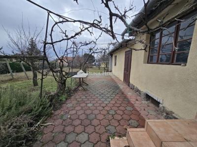 Eladó családi ház Pécs