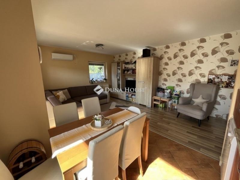 Eladó lakás Kozármisleny