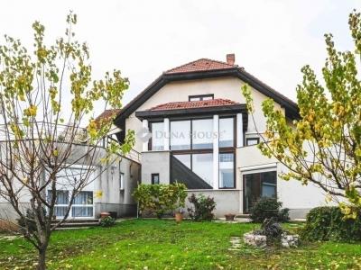 Eladó családi ház Pécs