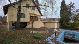 Eladó családi ház Velence