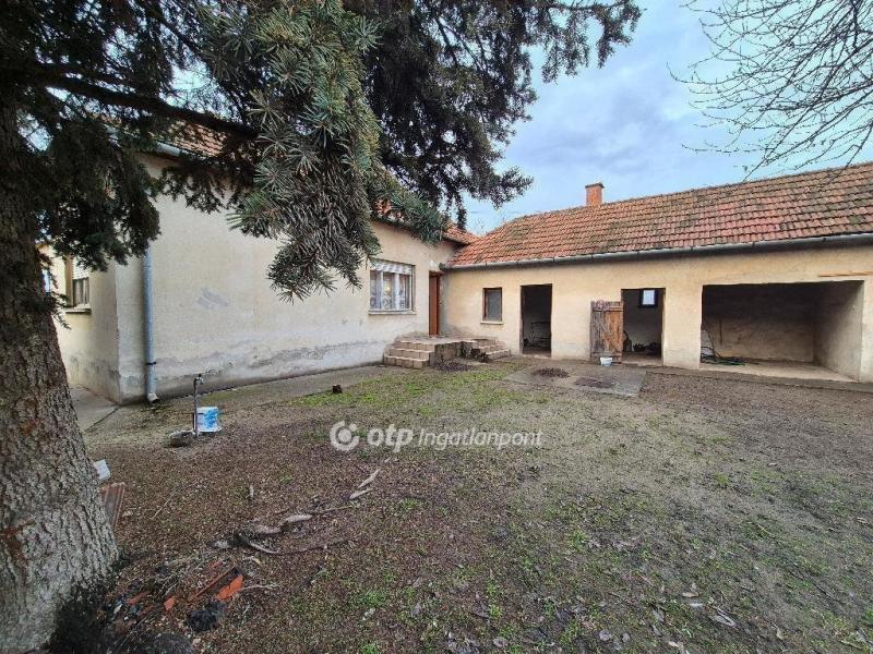 Eladó családi ház Kiskunmajsa