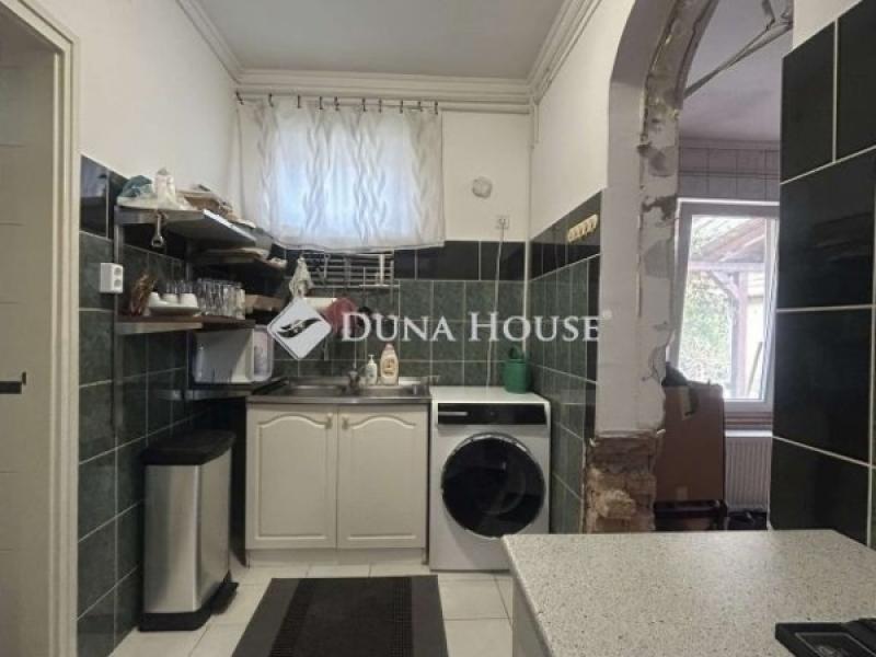 Eladó házrész Vecsés