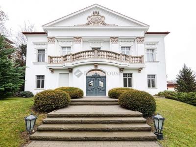 Eladó kastély Budapest