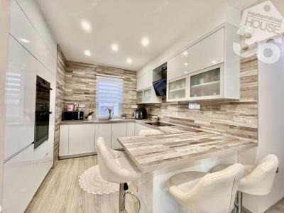 Eladó családi ház Kecskemét