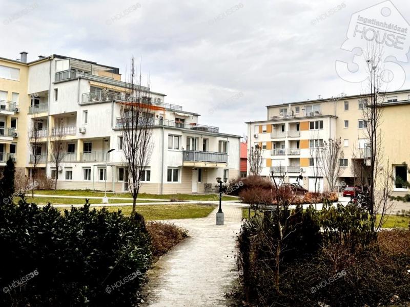 Eladó lakás Kecskemét