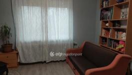 Eladó családi ház Bakonyszentlászló