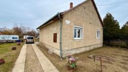 Eladó családi ház Nyársapát