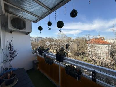 Eladó lakás Kecskemét