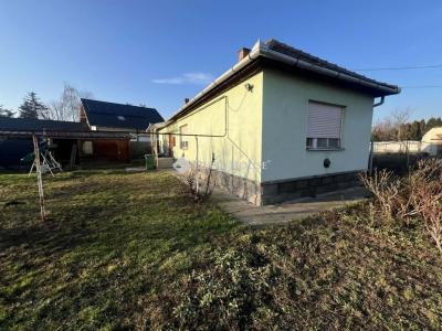 Eladó családi ház Jászberény