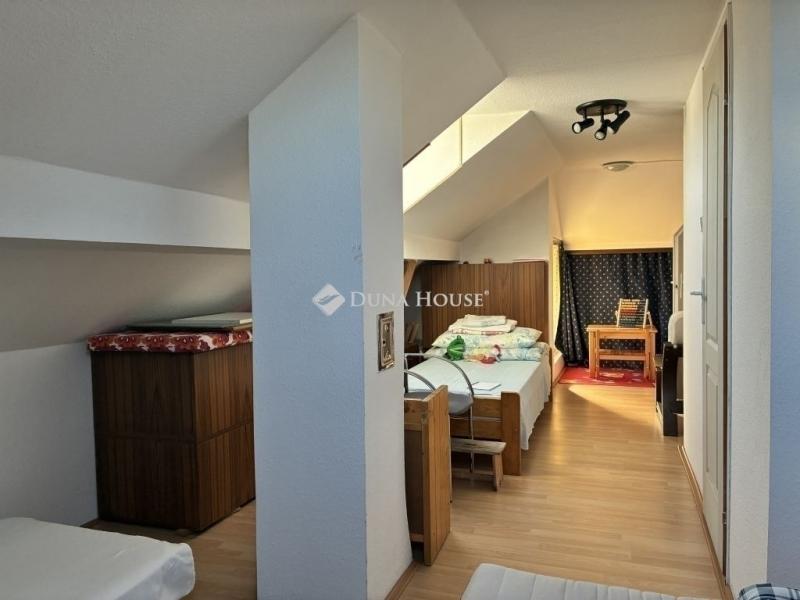 Eladó családi ház Budapest