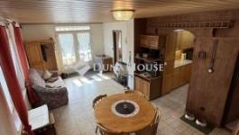 Eladó családi ház Alsóörs