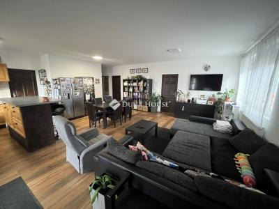 Eladó családi ház Dánszentmiklós