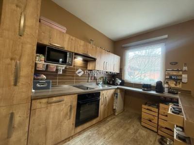 Eladó családi ház Vecsés